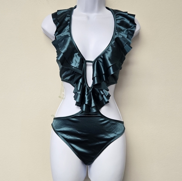 WOW Couture Halter Ruffled Cheeky One Piece Monokini Emerald Green L - Picture 4 of 13